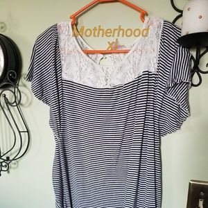 Maternity shirt
